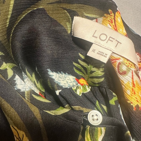 LOFT Black Multi Color Floral Sheer Long Sleeve Blouse - Picture 4 of 4